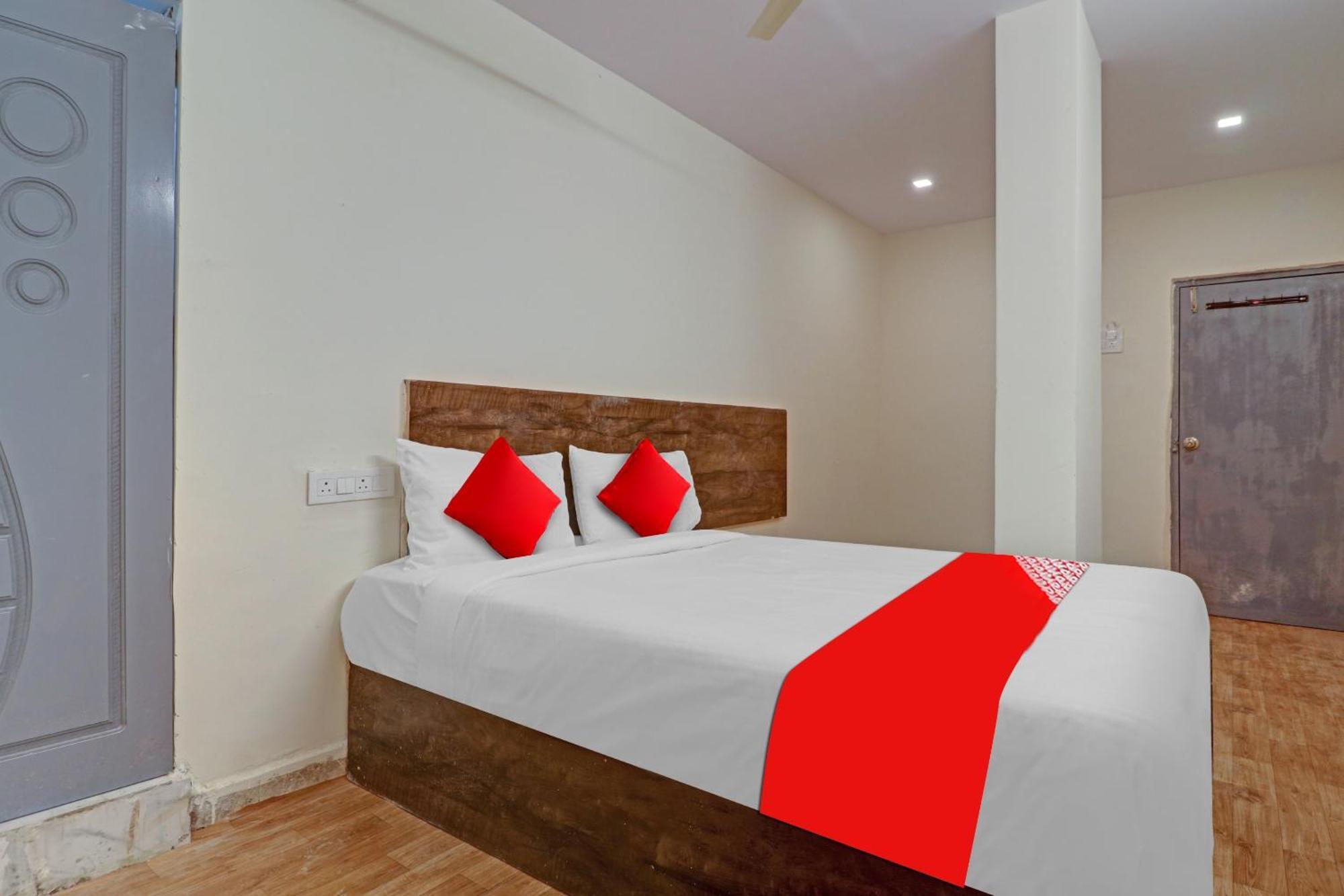 Hotel O R Square Bn Reddy Sururnagar Zewnętrze zdjęcie