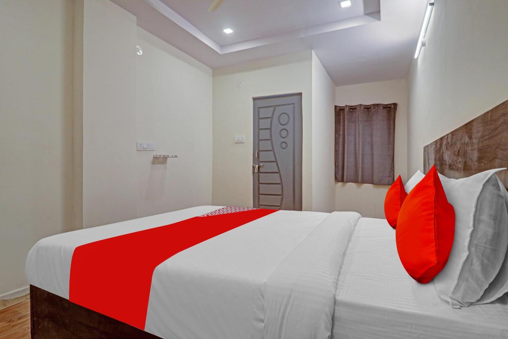 Hotel O R Square Bn Reddy Sururnagar Zewnętrze zdjęcie