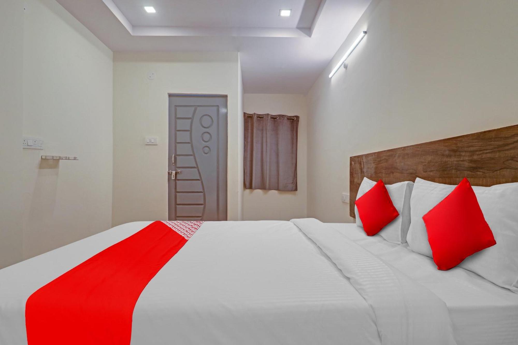 Hotel O R Square Bn Reddy Sururnagar Zewnętrze zdjęcie